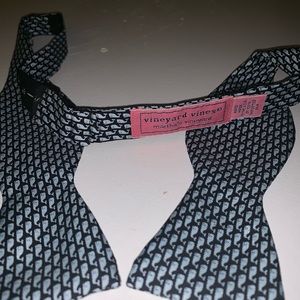 Vineyard Vines Bow Tie